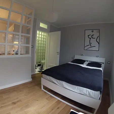 Black & White W Centrum Gdyni Iii 公寓 *